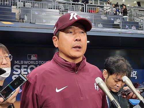 石原广教手球送点 荒木辽太郎轻松主罚命中 FC东京2-0领先