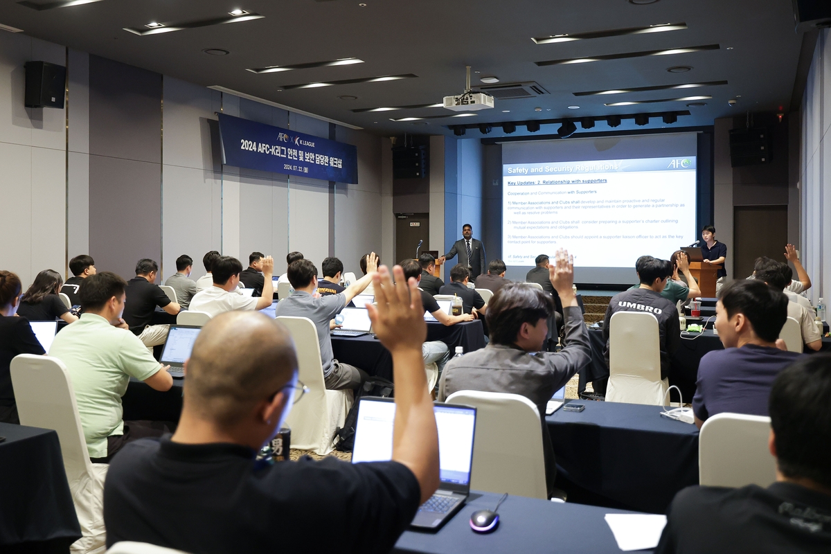 每体：虽然有转会传闻，但克里斯滕森只想留下为自己的位置而战