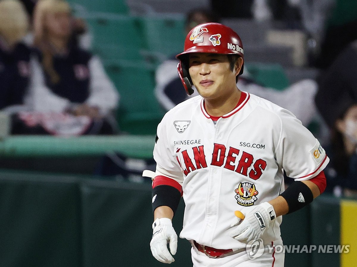 巴萨客战贝蒂斯首发：莱万、亚马尔领衔 奥尔莫、拉菲尼亚出战