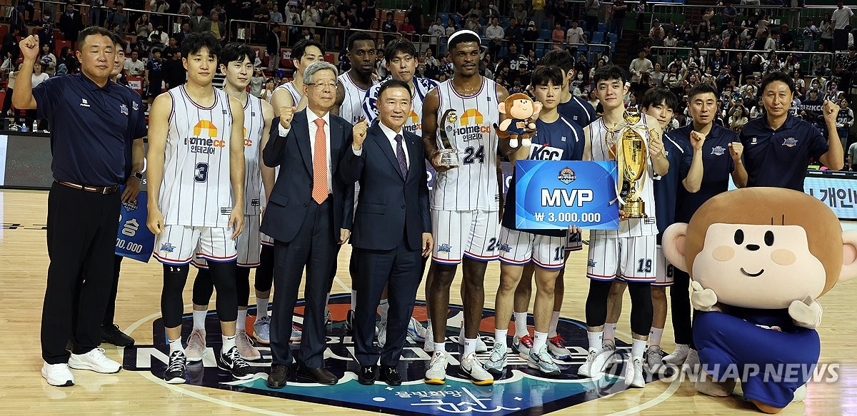 TA：阿尔特塔与阿森纳续约3年 合同延长至2027年