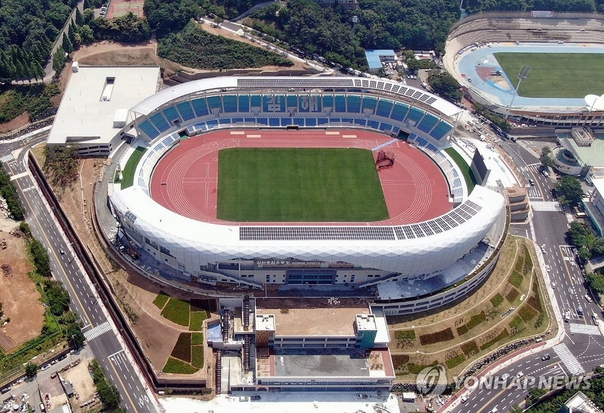 麦克托米奈禁区乱战捅射破门 那不勒斯客场1-0领先
