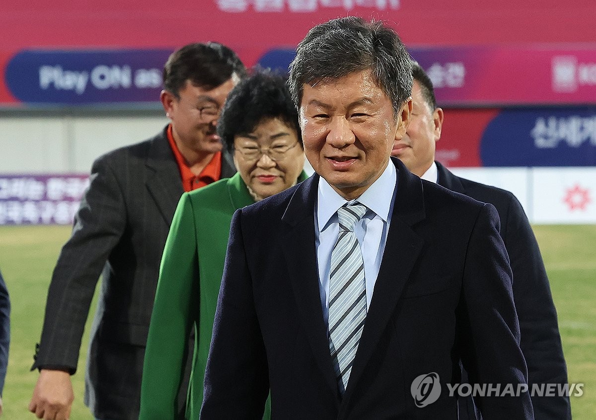 暖心！奥纳纳获颁国际球员协会影响力奖，其基金会免费为儿童治疗眼疾