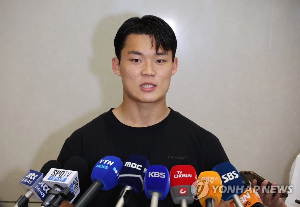 弗里克：亚马尔周六有可能上；德容在努力找回状态